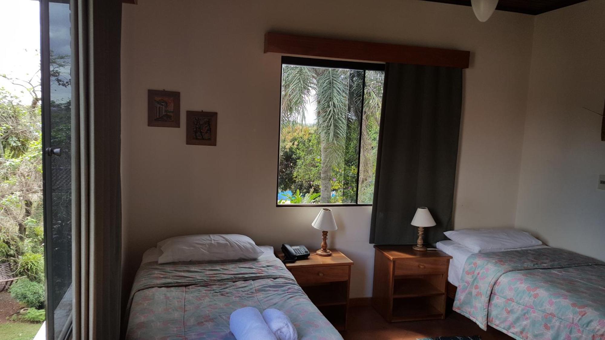 Las Orquideas Parque Hotel Ciudad del Este Rum bild